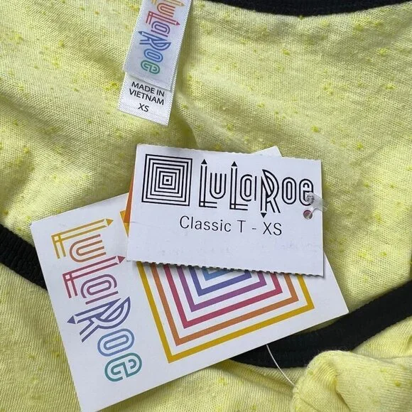 LuLaRoe Womens Classic T Size XS Yellow NWT - Picture 4 of 4